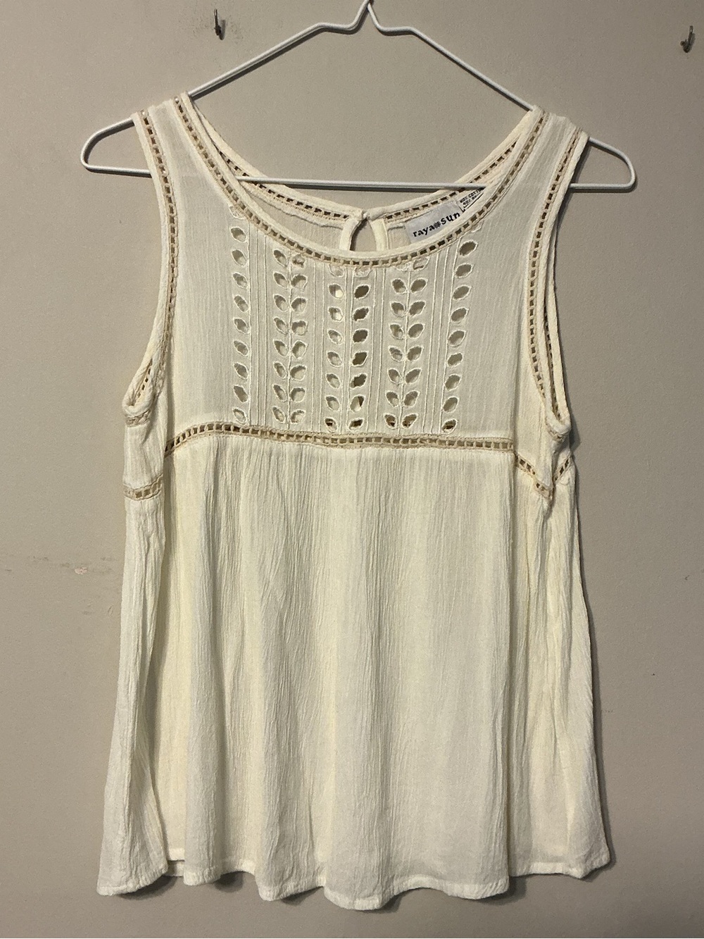 Raya Sun White Tank W/ Cream Outline